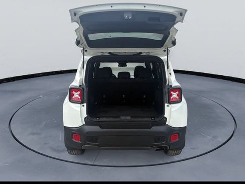 Used 2021 Jeep Renegade Latitude w/ Sun & Sound Group AWD/4WD image 13