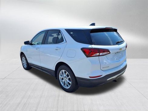 Used 2023 Chevrolet Equinox LT w/ LPO, Floor Liner Package image 6