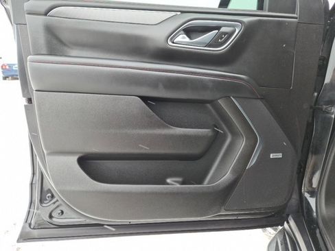 Used 2021 Chevrolet Tahoe RST w/ Luxury Package image 14