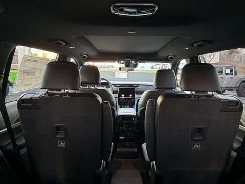 New 2025 Jeep Grand Cherokee L Limited image 12