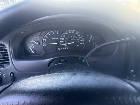 Used 2002 Ford Ranger XLT image 32