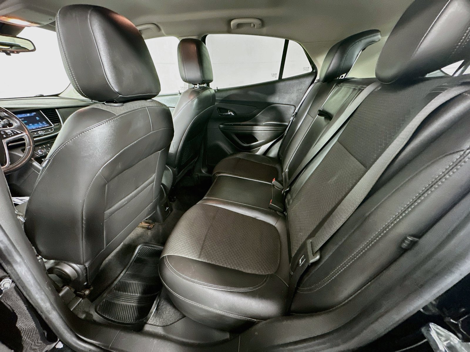 Used 2019 Buick Encore Preferred w/ Safety Package FWD image 26