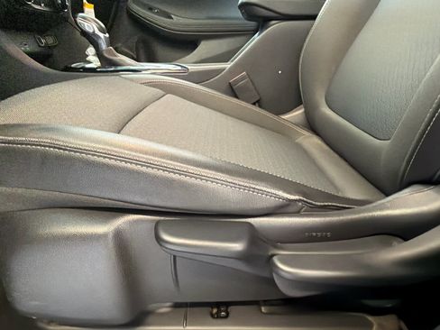 Used 2024 Buick Encore GX Preferred FWD image 16