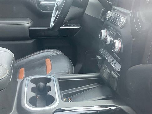 Used 2021 GMC Sierra 1500 AT4 w/ AT4 Premium Package image 16