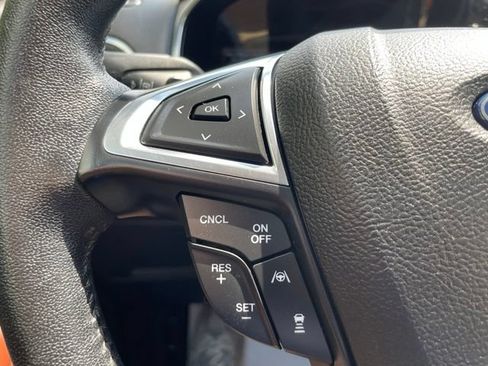 Certified 2019 Ford Edge Titanium w/ Equipment Group 301A AWD/4WD image 17