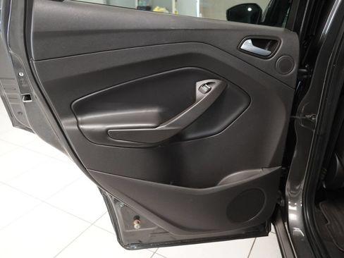 Used 2018 Ford Escape Titanium w/ Ford Safe & Smart Package AWD/4WD image 24