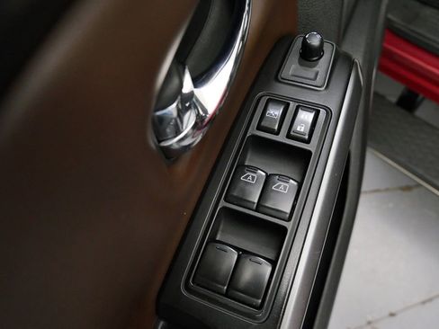 Used 2017 Nissan Titan Platinum Reserve AWD/4WD image 14