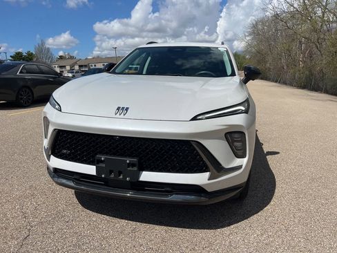 Used 2025 Buick Envision Sport Touring image 13