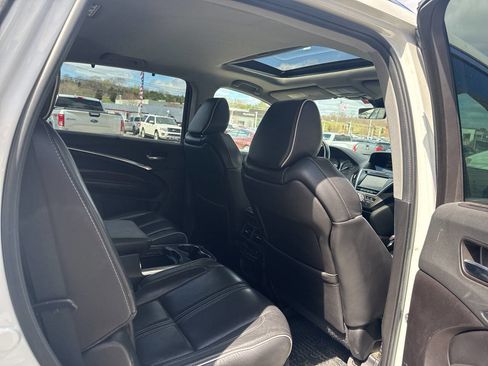 Used 2018 Acura MDX SH-AWD w/ Advance Package image 11