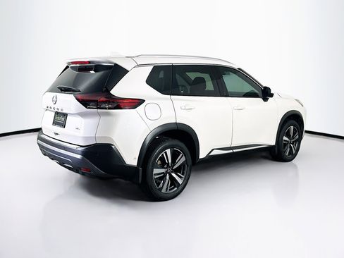 Used 2023 Nissan Rogue SL w/ SL Premium Package image 9