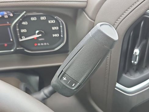 Used 2023 GMC Sierra 2500 Denali w/ Denali Ultimate Package image 28