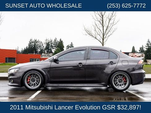 Used 2011 Mitsubishi Lancer Evolution GSR AWD/4WD image 39