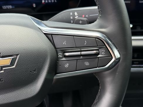Used 2026 Chevrolet Equinox LT FWD image 17