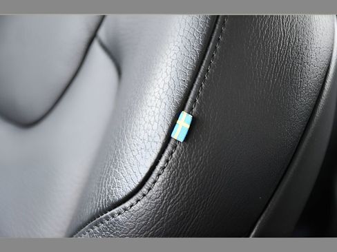 Used 2024 Volvo S60 B5 Plus FWD image 38