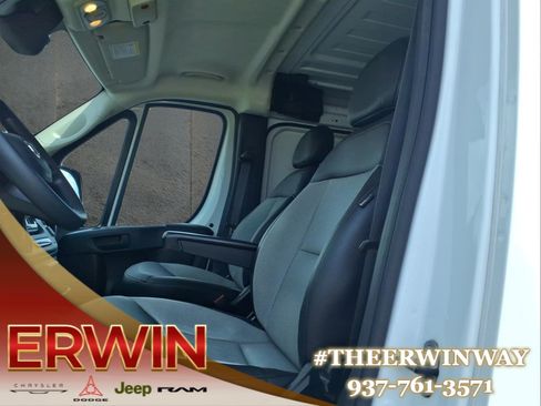 Used 2025 RAM ProMaster 2500 w/ Convenience Group FWD image 12