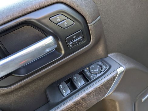 Used 2021 GMC Sierra 2500 Denali image 10