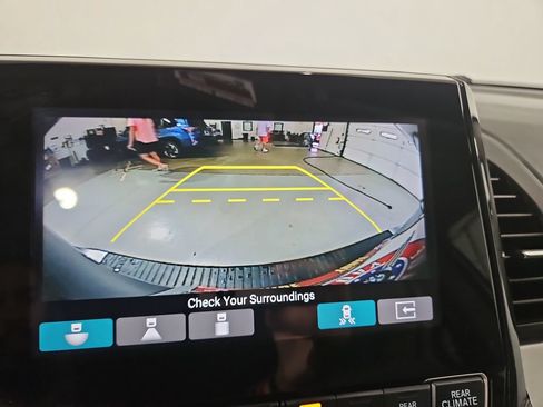 Used 2018 Honda Odyssey Elite image 20