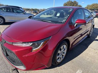 Used 2022 Toyota Corolla LE video 1