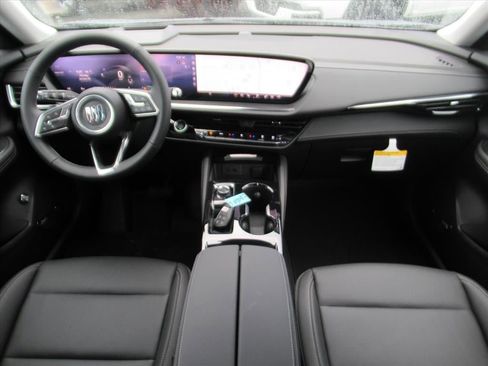 New 2026 Buick Envision Preferred image 11