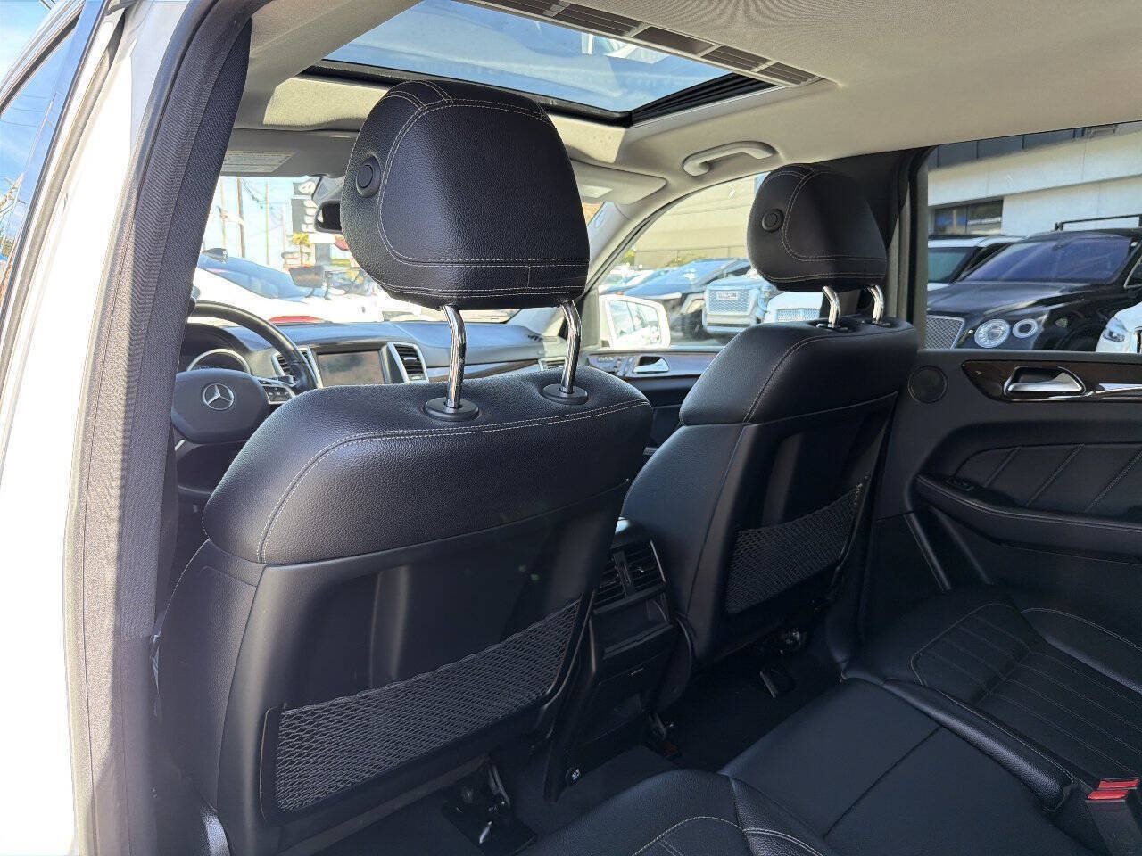 Used 2015 Mercedes-Benz GL 450 4MATIC image 25