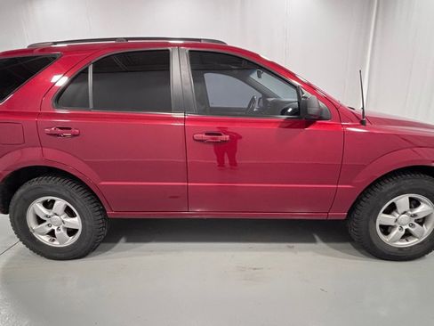 Used 2009 Kia Sorento LX RWD image 4