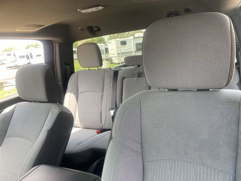 Used 2024 RAM 2500 Big Horn w/ Bed Utility Group image 16