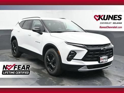 New 2026 Chevrolet Blazer LT w/ Convenience Package AWD/4WD image 1