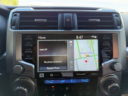 Used 2021 Toyota 4Runner Limited AWD/4WD image 13