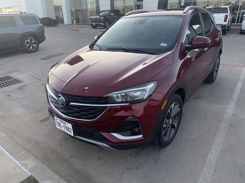 Used 2023 Buick Encore GX Select image 2