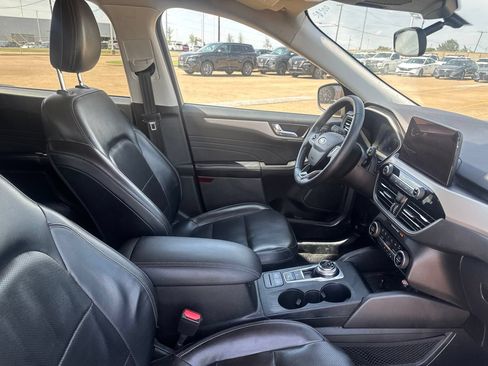Used 2021 Ford Escape SEL w/ Technology Package FWD image 25