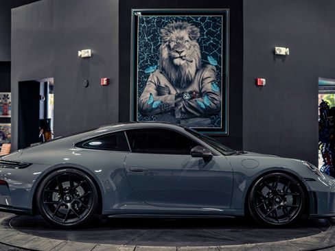 Used 2026 Porsche 911 GT3 RWD image 38