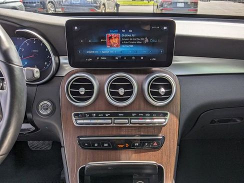 Used 2020 Mercedes-Benz GLC 300 GLC 300 image 18