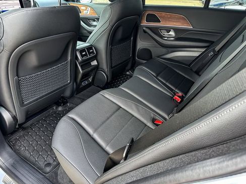 Used 2025 Mercedes-Benz GLE 350 4MATIC image 19