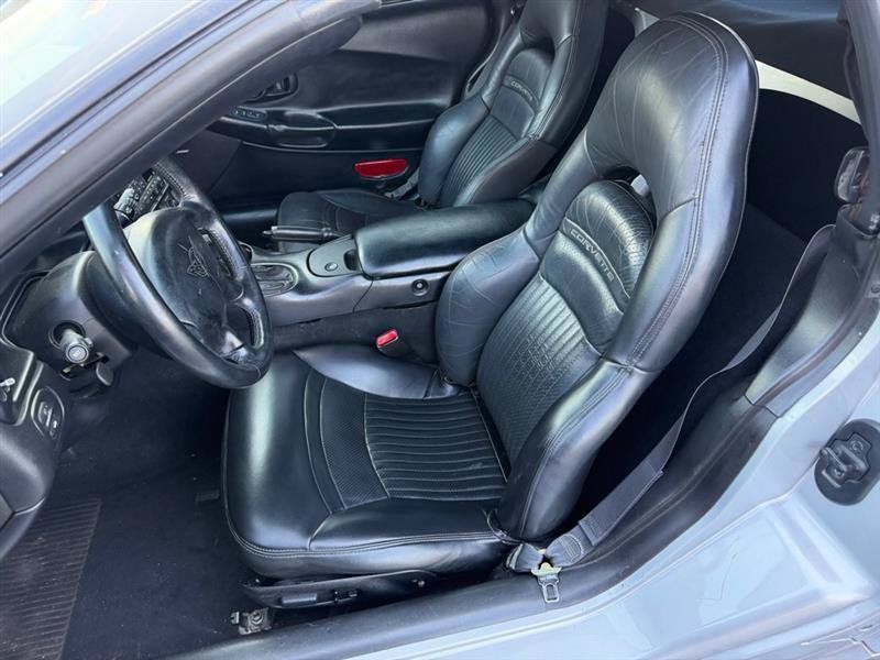 Used 1998 Chevrolet Corvette Convertible w/ Memory Pkg RWD image 8