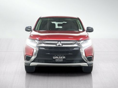 Used 2017 Mitsubishi Outlander ES FWD image 8