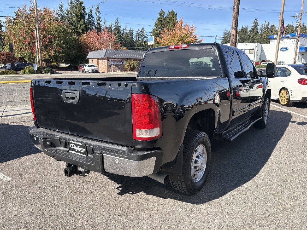 Used 2014 GMC Sierra 2500 SLE w/ SLE Preferred Package AWD/4WD image 7