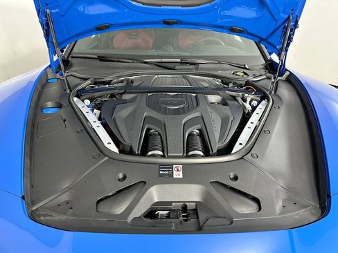 New 2026 Porsche Panamera RWD image 33