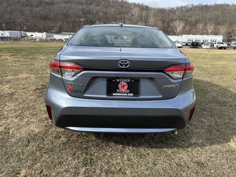 Used 2022 Toyota Corolla LE image 23