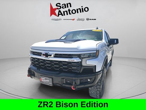 Used 2024 Chevrolet Silverado 1500 ZR2 w/ ZR2 Bison Edition AWD/4WD image 5