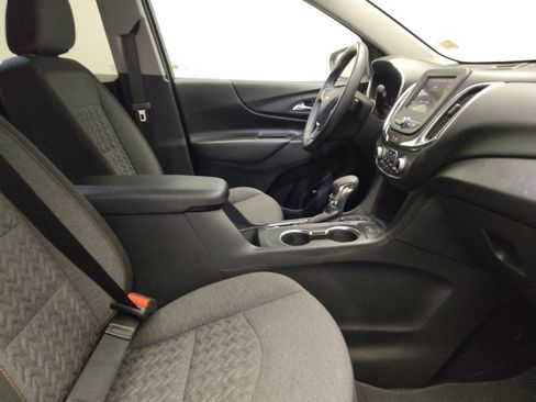 Used 2024 Chevrolet Equinox LT image 21