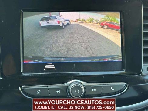 Used 2022 Buick Encore Preferred image 43