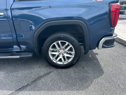 Used 2021 GMC Sierra 1500 SLT w/ SLT Convenience Package AWD/4WD image 7