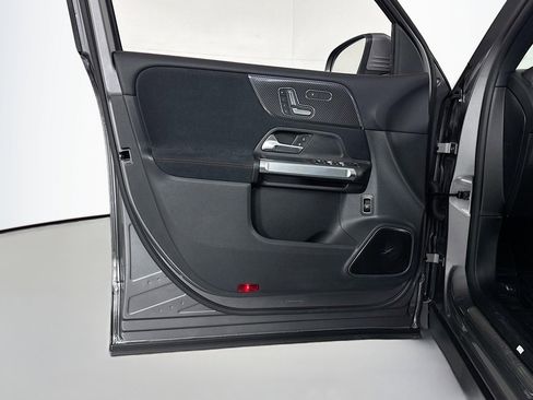 New 2026 Mercedes-Benz GLB 35 AMG 4MATIC image 20