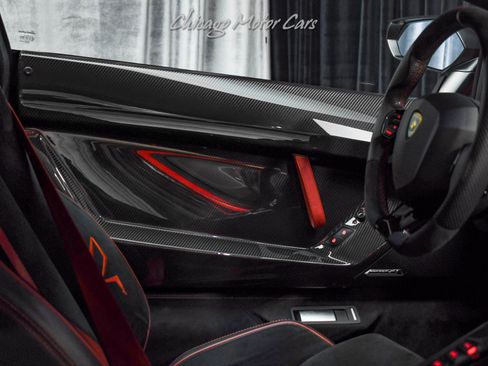 Used 2016 Lamborghini Aventador LP 750-4 Superveloce AWD/4WD image 26