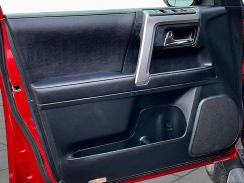 Used 2021 Toyota 4Runner SR5 RWD image 22