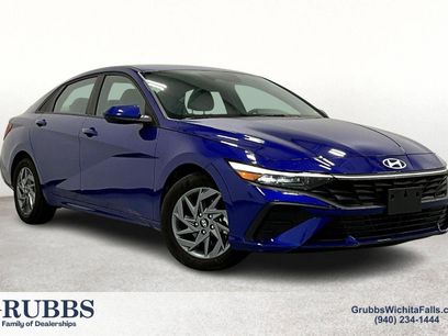 Used 2024 Hyundai Elantra SEL