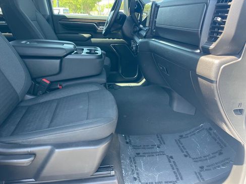 Used 2024 Chevrolet Silverado 2500 LT image 28