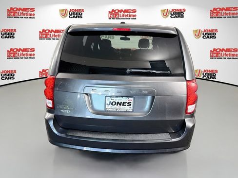 Used 2015 Dodge Grand Caravan SE w/ Quick Order Package 29E SE FWD image 12
