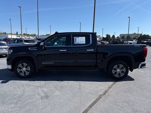 Used 2026 GMC Sierra 1500 SLT AWD/4WD image 6