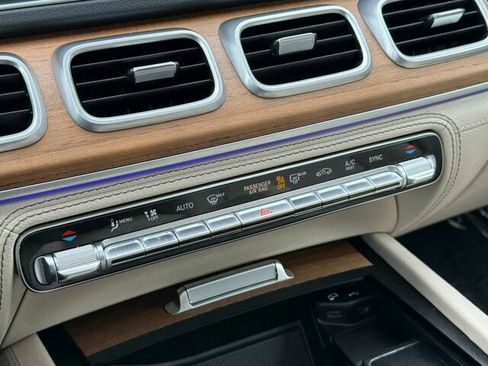 Used 2022 Mercedes-Benz GLE 350 GLE 350 4D Sport Utility 4MATI image 26